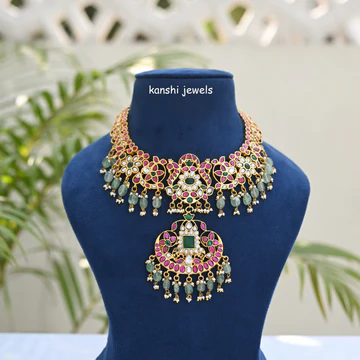 Pearl Choker Necklace