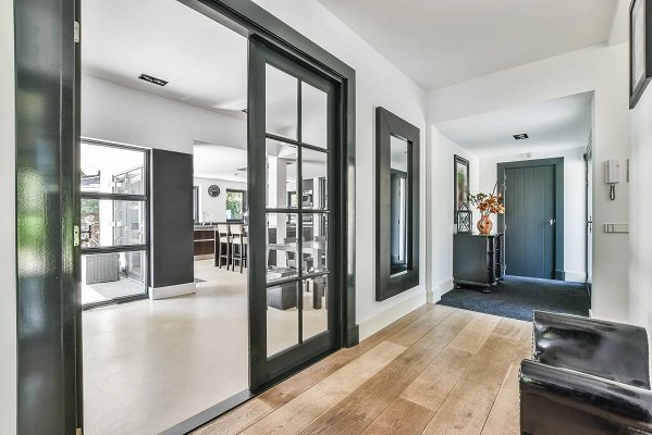 Closet with Sliding Mirror Doors