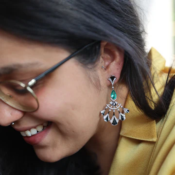 trendy earrings
